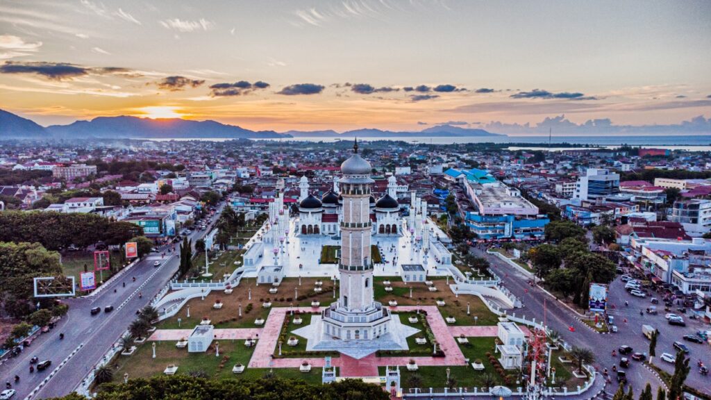 provinsi paling religius