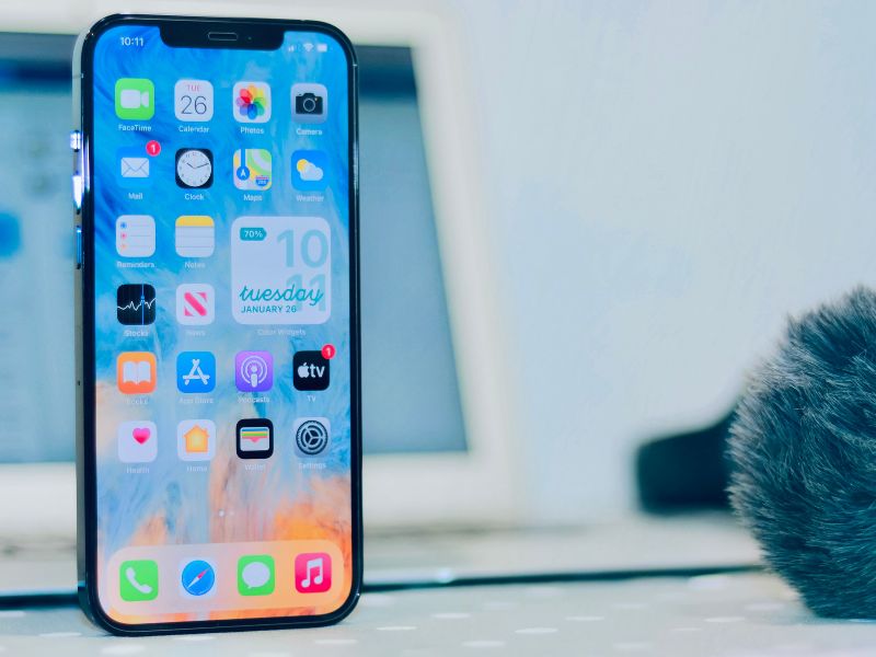 rekomendasi iPhone budget friendly dengan sertifikasi IP68 tahun 2025