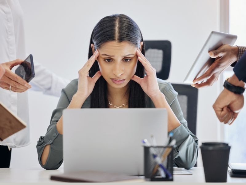 Cara Mengenali Burnout dan Tips Mengatasinya