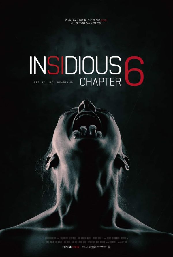 Poster resmi film Insidious Chapter 6 menampilkan sosok wanita dengan ekspresi ketakutan dan mulut menganga dalam nuansa gelap dan menyeramkan.