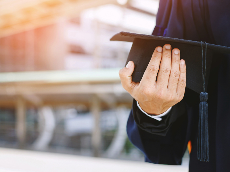 5 lulusan kedokteran terbaik di indonesia yang menginspirasi