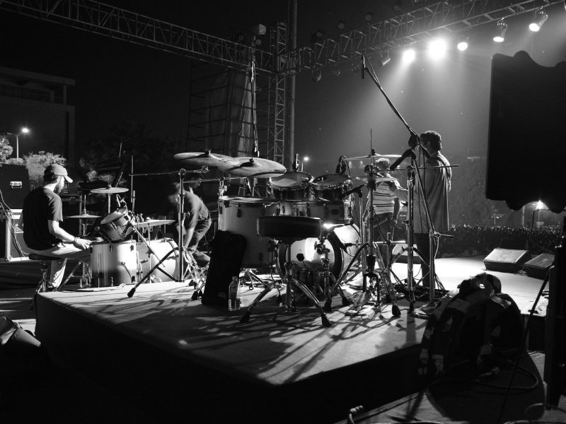 lagu band terpopuler 2025 yang masih hits banget