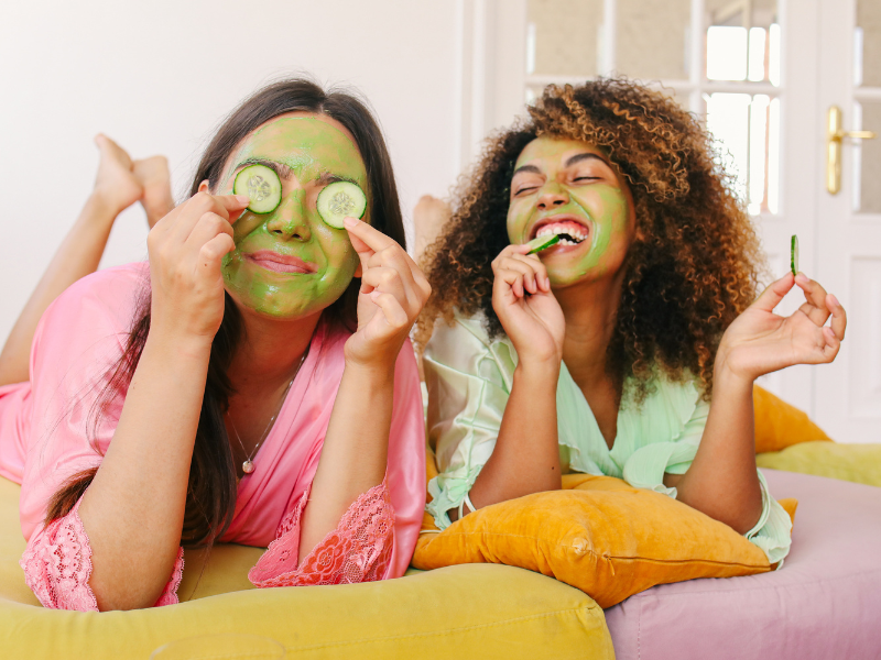 manfaat masker timun untuk wajah sehat alami