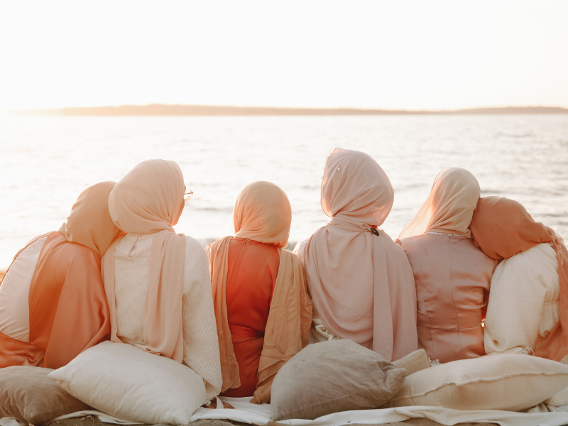 pertemanan dalam islam, kunci hubungan yang diridai allah