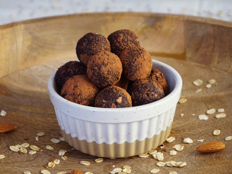 bola coklat gandum kacang camilan sehat anak penuh nutrisi