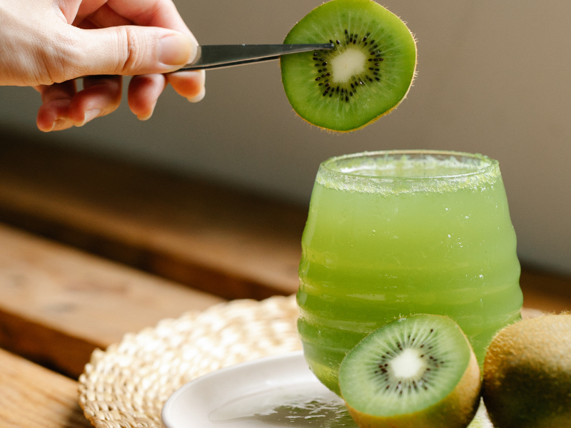 manfaat jus kiwi untuk kesehatan tubuh dan kulit cerah