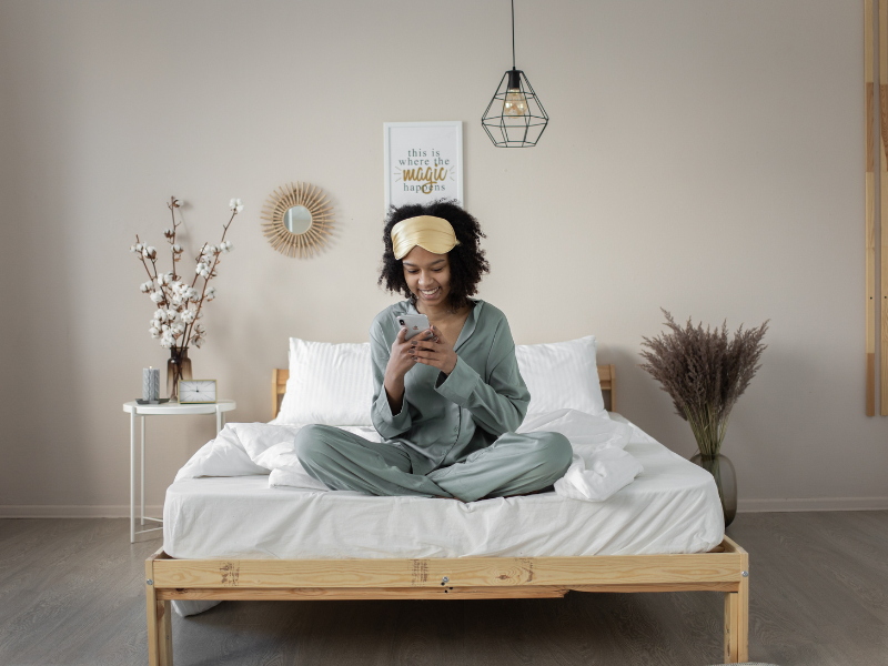 manfaat tidak main hp sebelum tidur bagi kesehatan