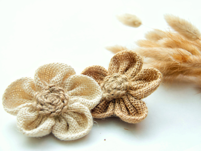 membuat bros bunga goni yang cantik dan mudah untuk pemula