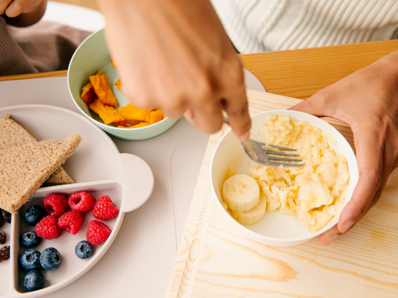 mpasi lezat dan bergizi rahasia si kecil tumbuh ceria