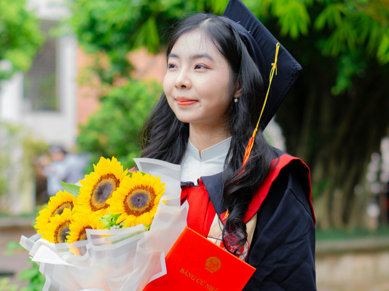 rekomendasi hadiah wisuda yang spesial untuk pasanganmu