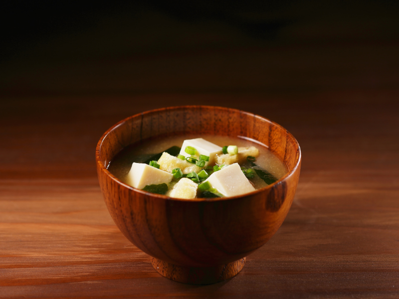 resep sup miso yang hangat dan cocok temani kamu saat hujan