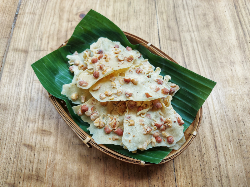 cara membuat peyek kacang yang renyah dan gurih di rumah