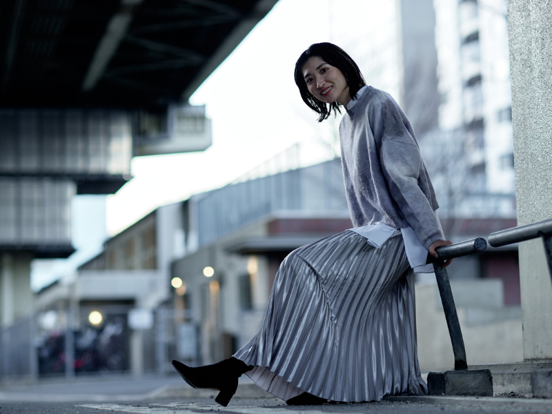 inspirasi ootd rok plisket terbaik untuk hijab dan tanpa hijab