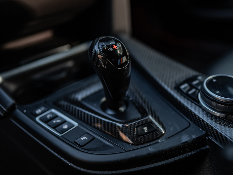 kelebihan mobil matic untuk pemula yang bikin nyaman berkendara