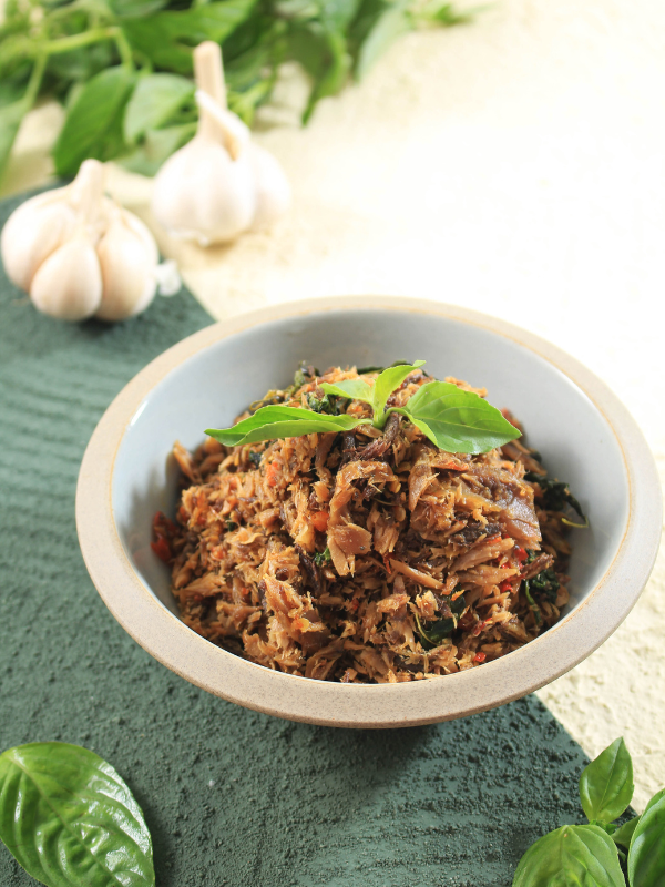 resep ikan tongkol suwir kemangi yang bikin nagih di rumah