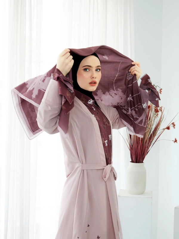 adab berdandan yang perlu diketahui setiap wanita