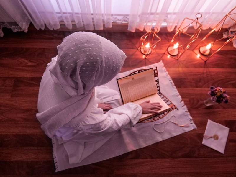 adab membaca al-quran