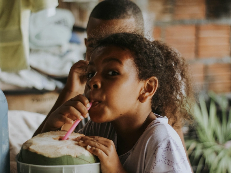 benarkah air kelapa bisa redakan ruam campak