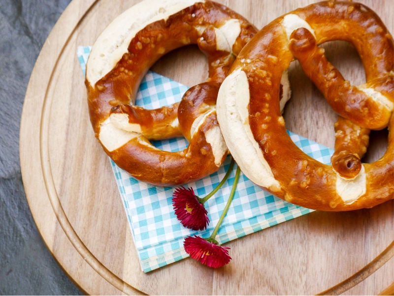 cara membuat pretzel ala auntie anne's yang lembut dan wangi