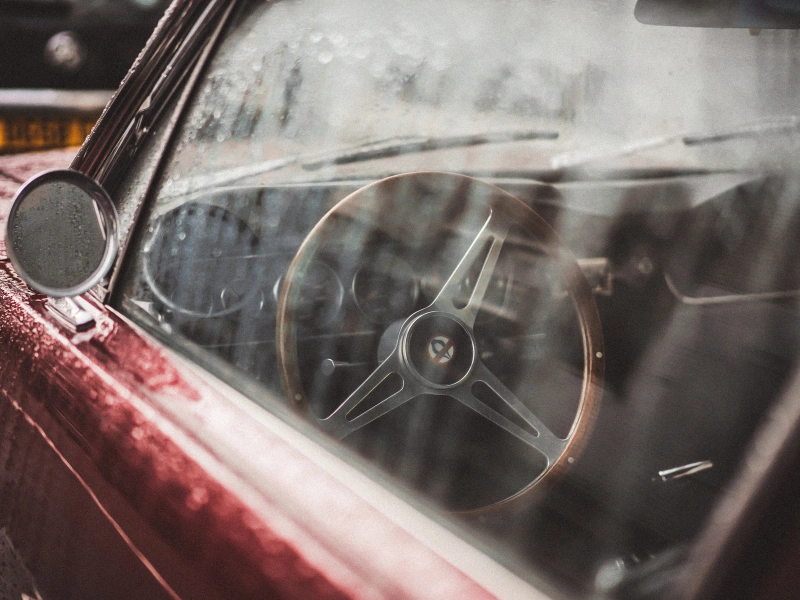 ini cara mengatasi kaca mobil berembun saat di perjalanan