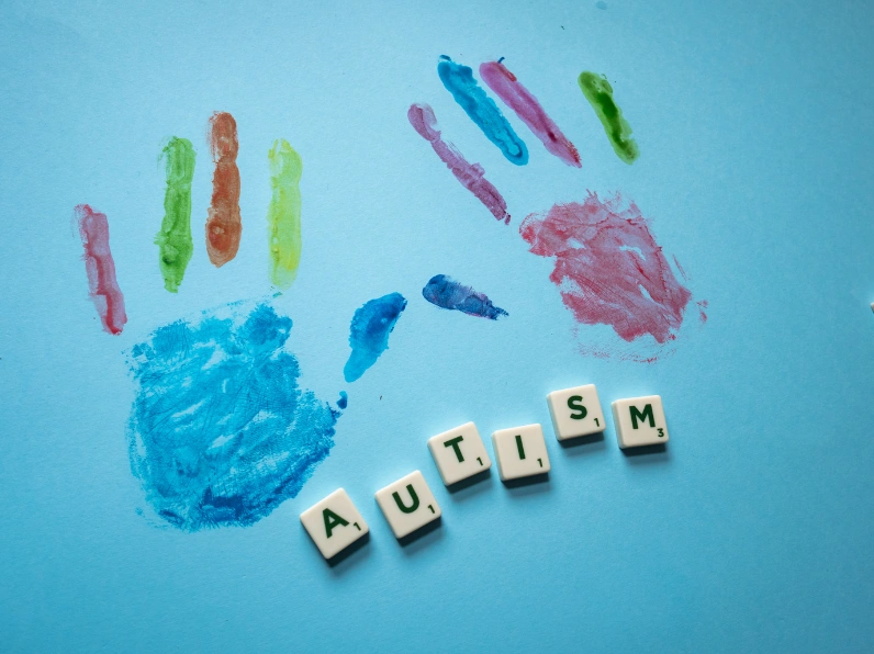 mengapa autisme lebih sering terjadi pada manusia, fakta ilmiahnya