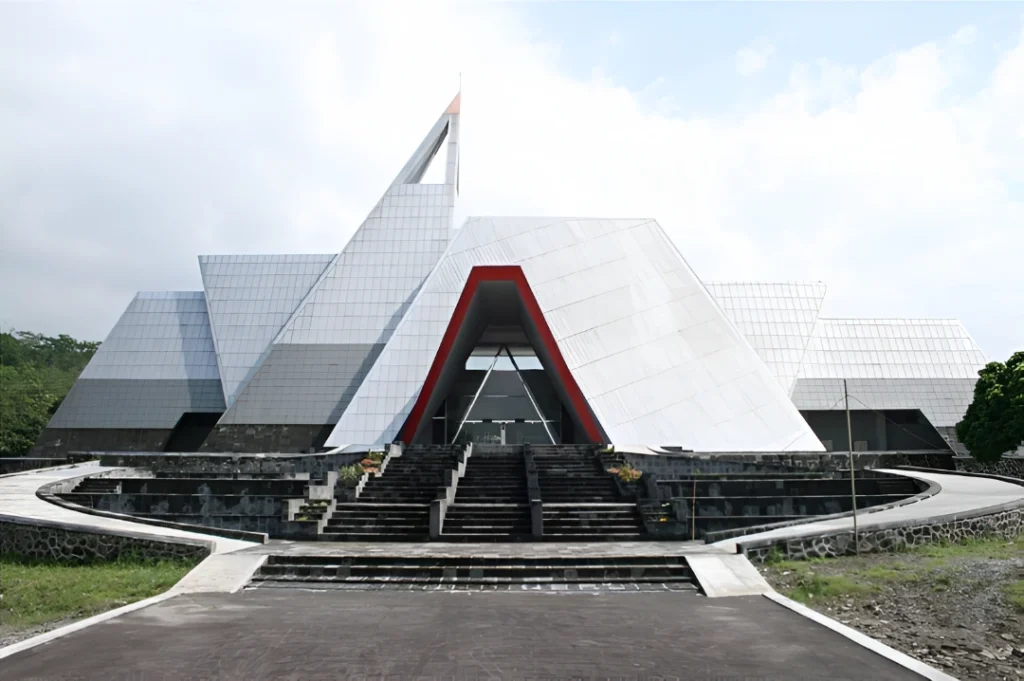 museum gunung merapi jogja, lokasi, jam buka dan harga tiket