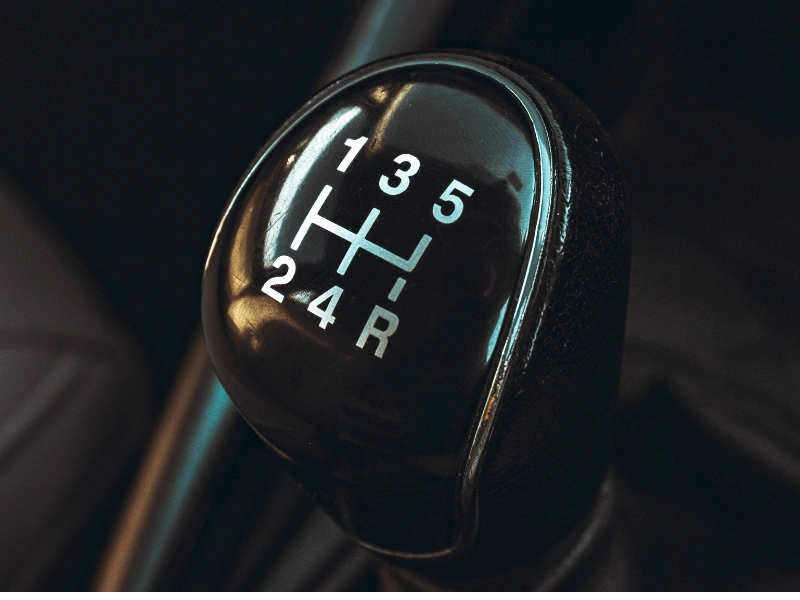 perbedaan transmisi manual dan otomatis (matic) mobil