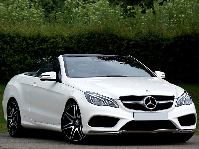 rekomendasi 5 mobil atap terbuka dengan fitur lengkap