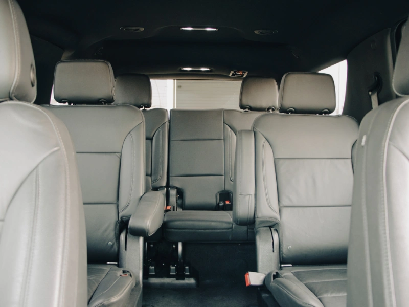 tips merawat dan membersihkan jok mobil agar tetap awet