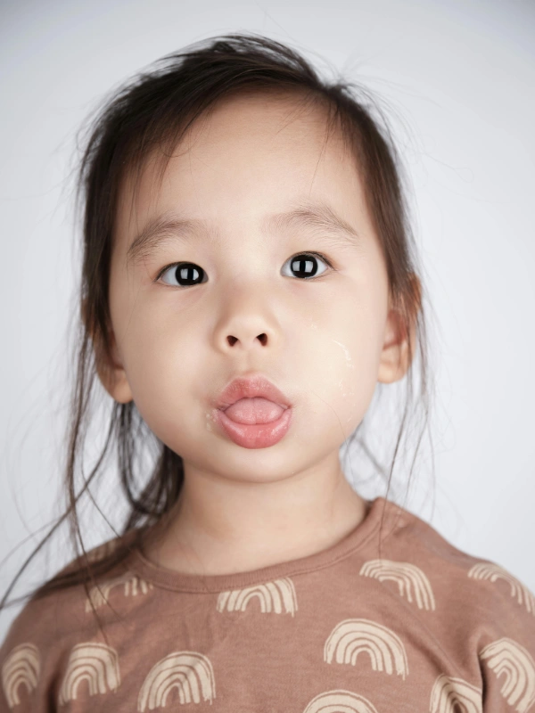 waspada! ini 4 tanda penyakit dari lidah pada anak