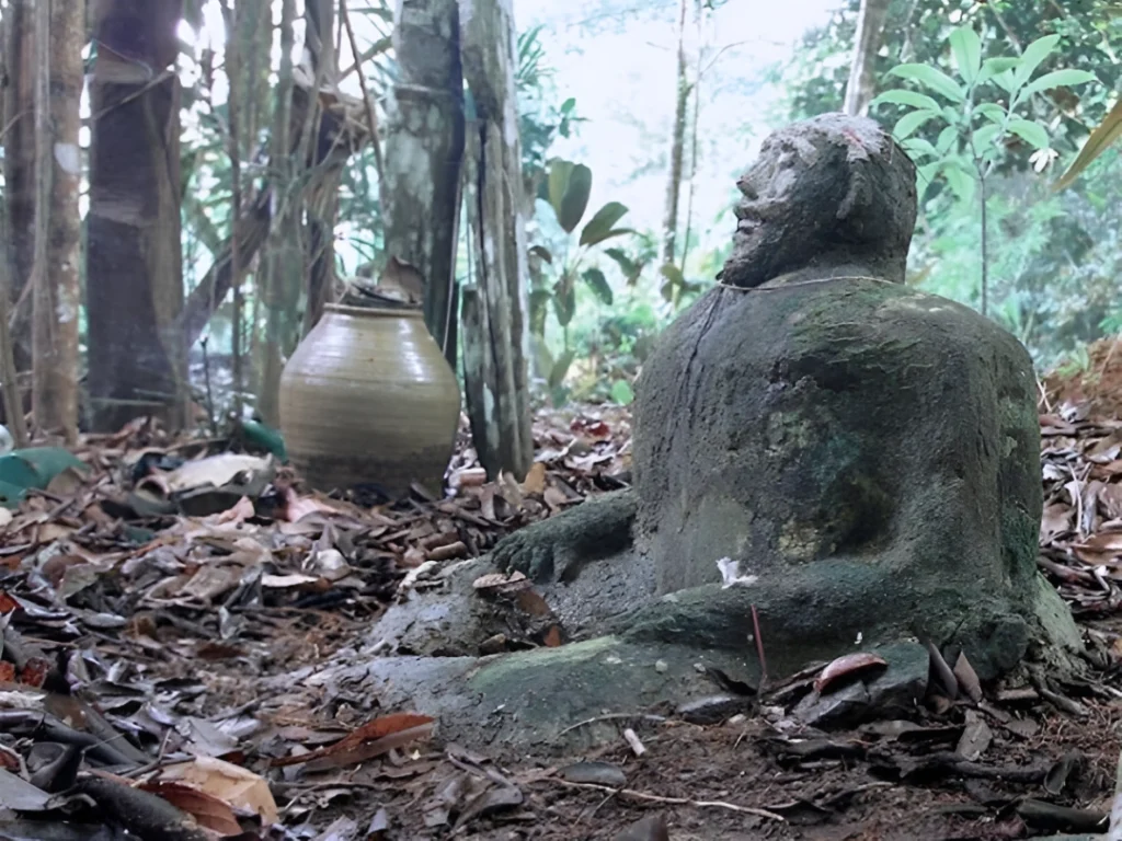 misteri tembawang tampun juah di dusun segumon