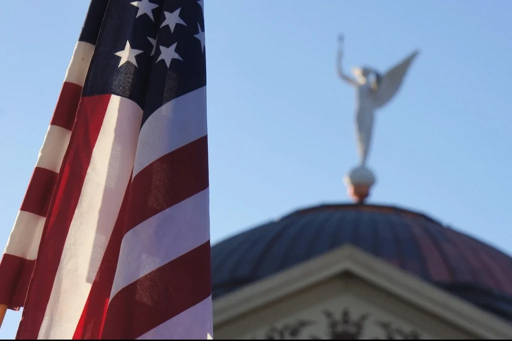 Senat Amerika Serikat Sepakat Akhiri Shutdown Terlama: Sengketa Subsidi Kesehatan Berlanjut