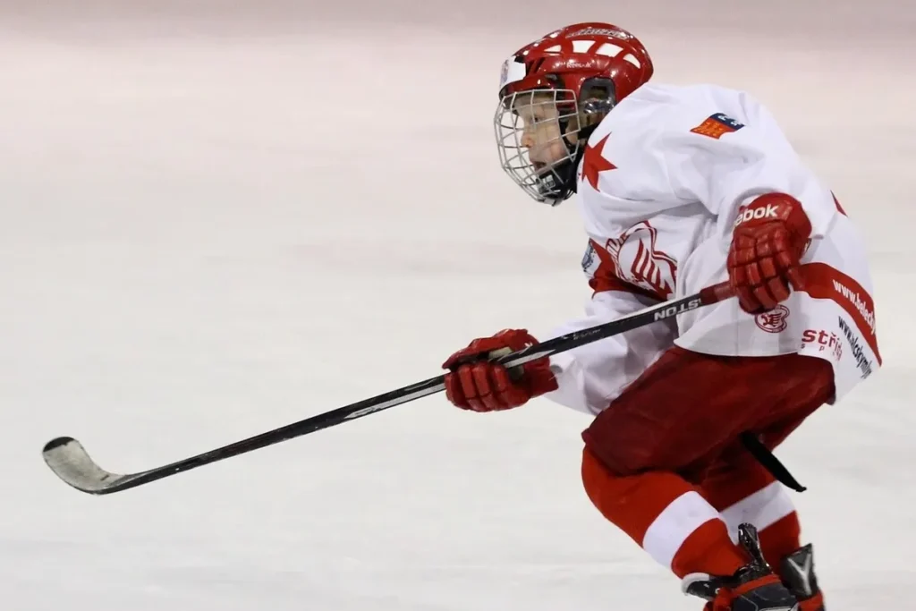 5 Rekomendasi Film Hockey Terbaik yang Wajib Ditonton Pencinta Olahraga