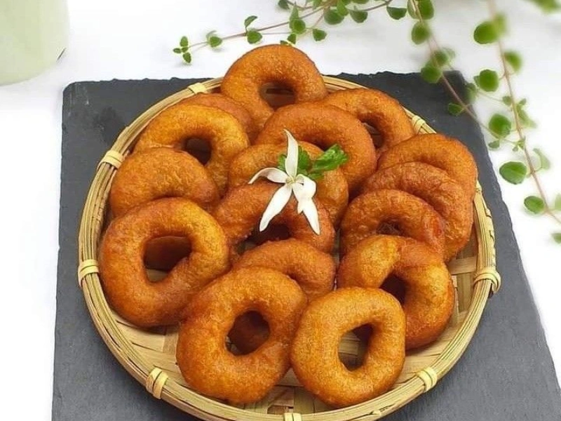 resep kue cincin gula merah yang manis, empuk, dan anti gagal