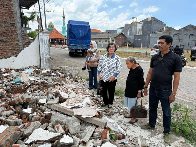 Ormas Madas Usir Nenek