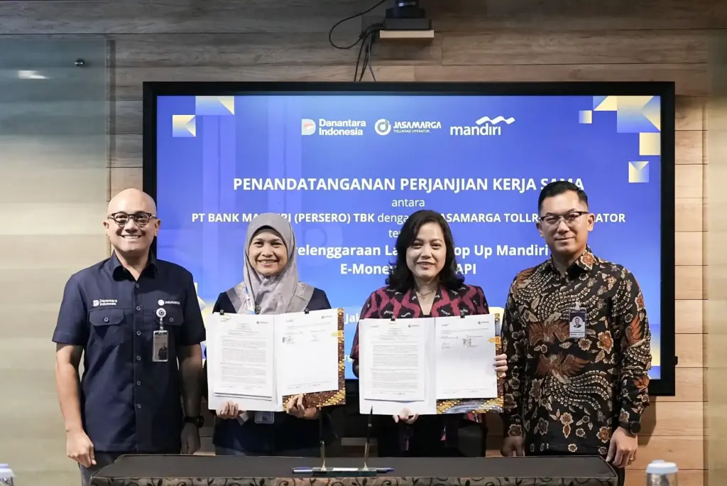 Jasa Marga dan Bank Mandiri kerjasama hadirkan aplikasi Travoy mudahkan top up Mandiri E-Money