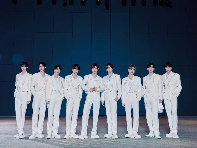 ZEROBASEONE "Running to Future"