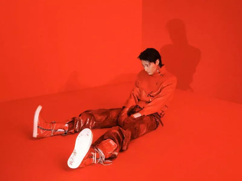 WOODZ Rilis CINEMA & Bloodline