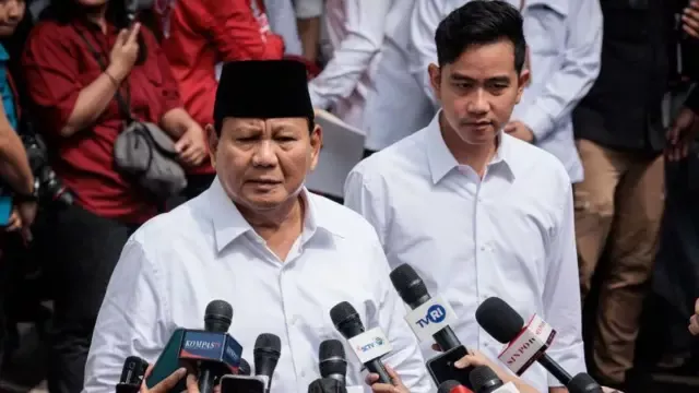 Prabowo larang open house mewah