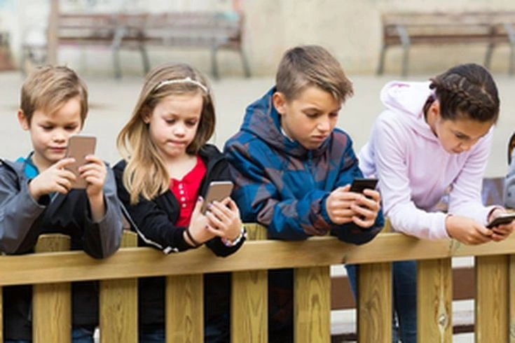 3 Alasan Kamu Kecanduan Gadget