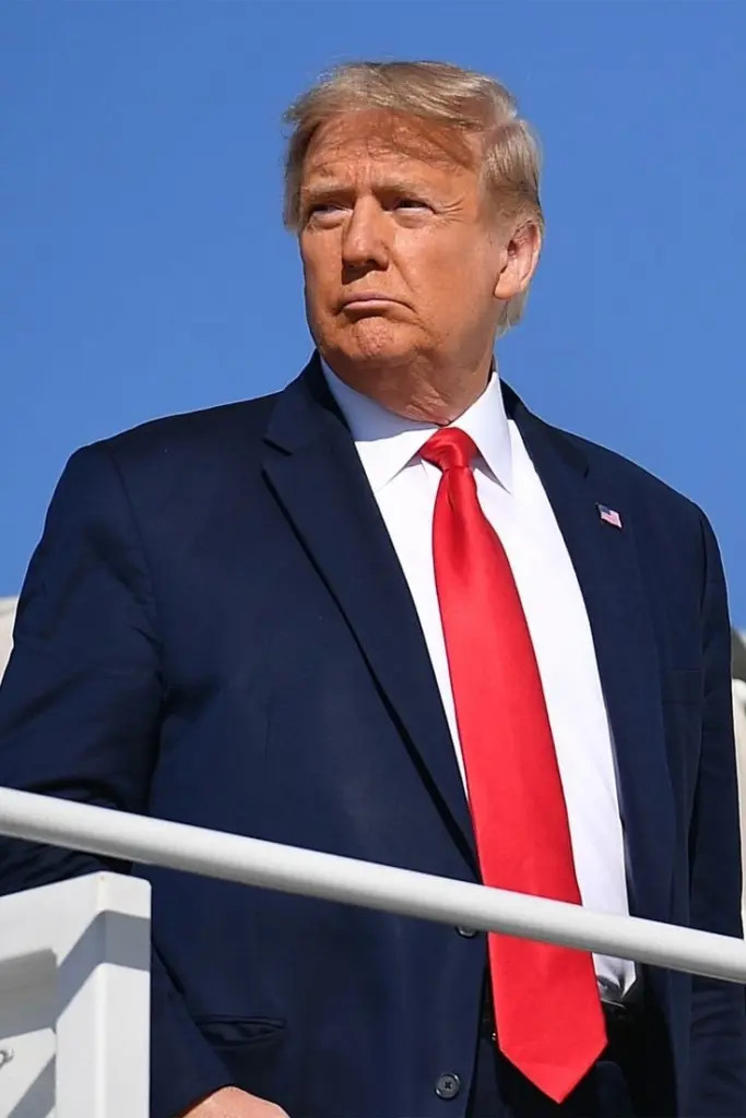 Trump minta bantuan Selat Hormuz