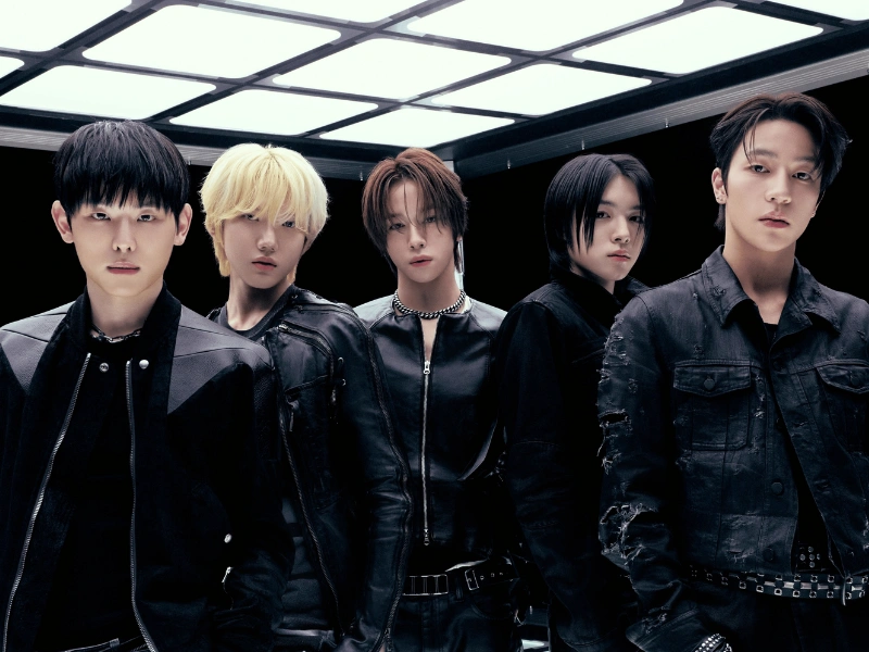 KEYVITUP BEST ONE Pra-Debut