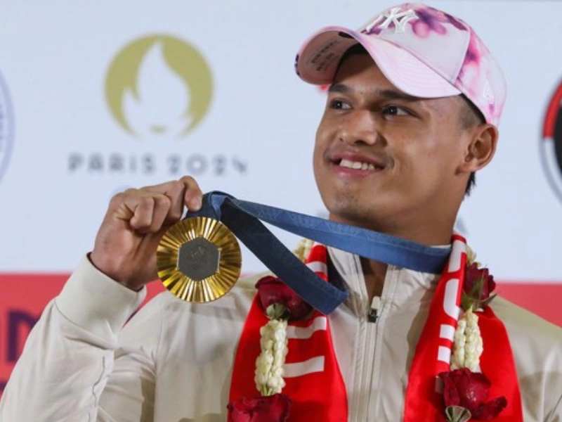 Rizky Juniansyah Dua Rekor Dunia