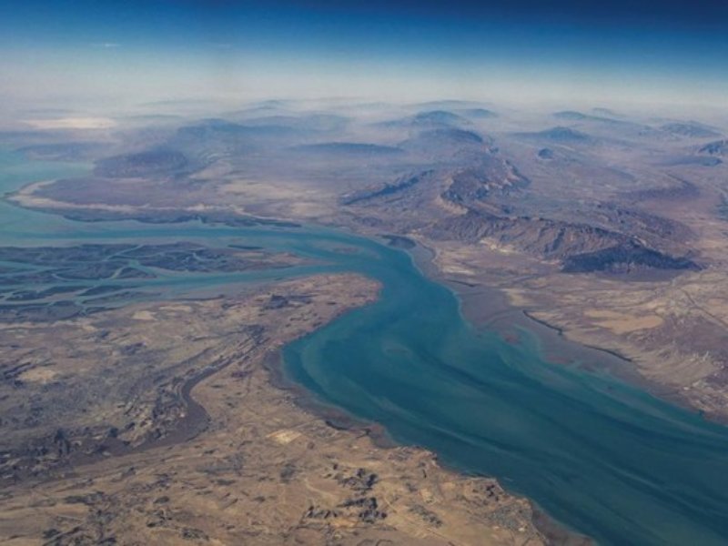 Selat Hormuz Memanas