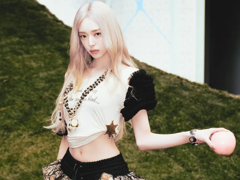 Yuna ITZY Debut Ice Cream