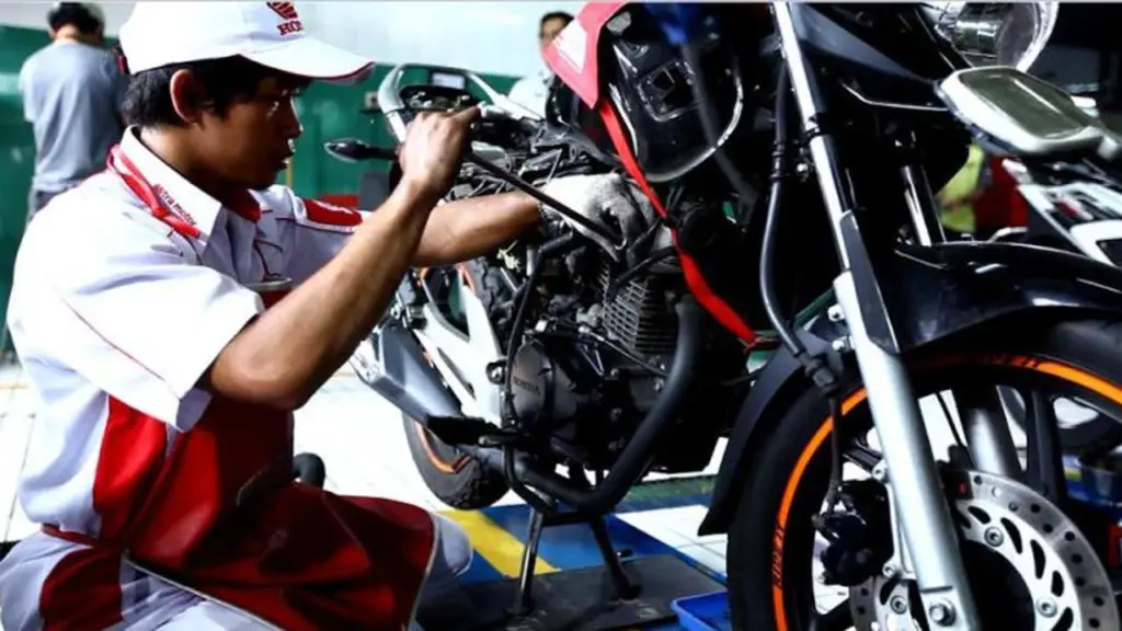 kompresi mesin motor