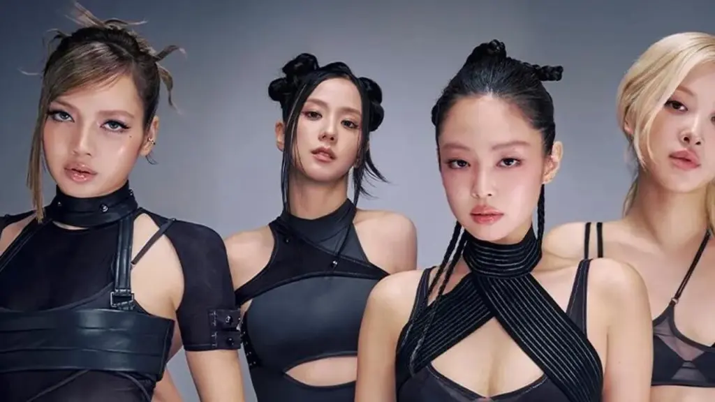 “Champion” blackpink