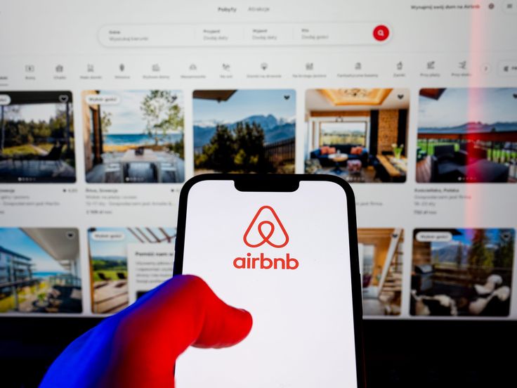 Airbnb Perluas Layanan ke Hotel dan Belanja Kebutuhan Harian