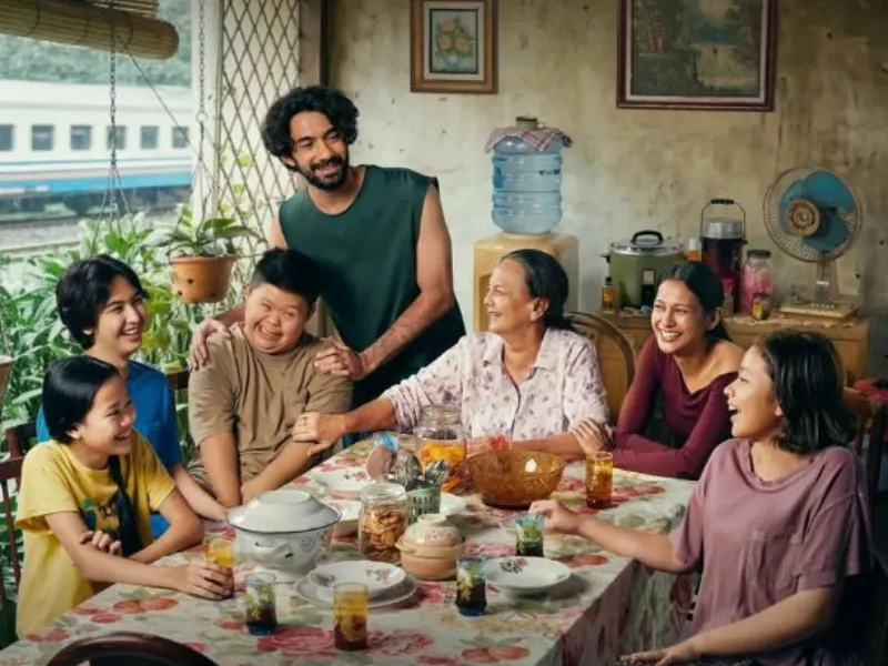 Film Semua Akan Baik-Baik Saja
