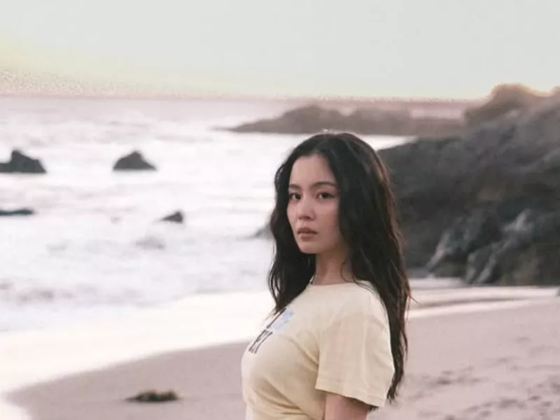 Lee Hi Rilis UP